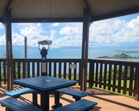 Bowen - Flagstaff Hill Lookout - Redcliffe Tourism 1