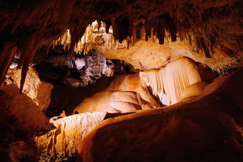 Jewel Cave - Redcliffe Tourism 1