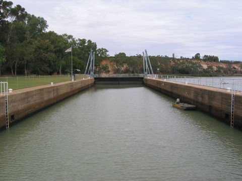 Lock 4 - Redcliffe Tourism 0