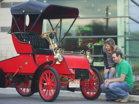 Wonders Of Wynyard  Exhibition And Visitor Information Centre - Redcliffe Tourism 0