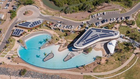 Yeppoon Lagoon - Redcliffe Tourism 0