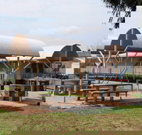 Ashley - Redcliffe Tourism