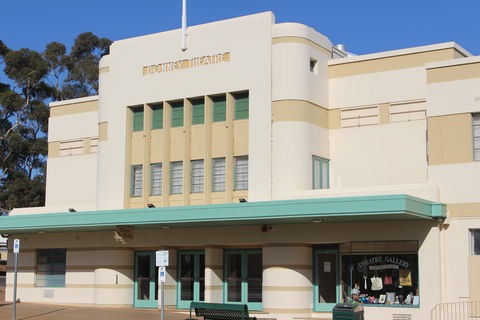 Bonney Theatre - Redcliffe Tourism 0