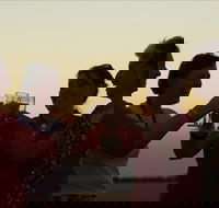 Hay Sunset Viewing Area - Redcliffe Tourism