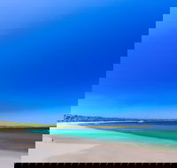 Long Beach - Redcliffe Tourism