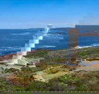 Point Stephens Lighthouse and Fingal Island - Redcliffe Tourism