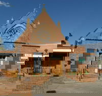 St John's Catholic Church - Redcliffe Tourism