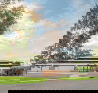 Swan Hill Regional Art Gallery - Redcliffe Tourism