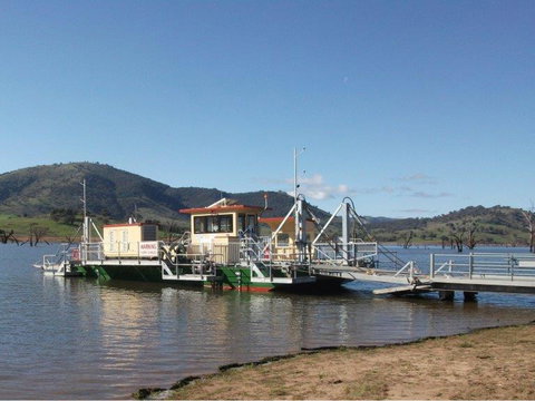 Wymah Ferry - Redcliffe Tourism 1