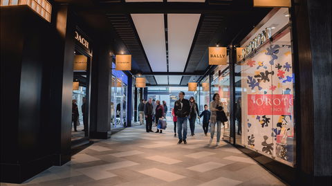 Birkenhead Point Brand Outlet - Redcliffe Tourism 1