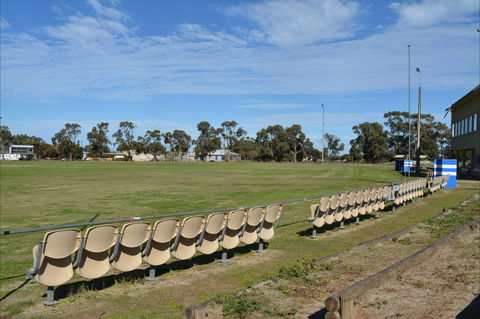Cleve Sporting Facilities - Redcliffe Tourism 2