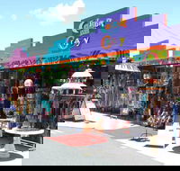 Colour Me Crazy - Redcliffe Tourism