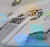 Naturally Balanced Myotherapy - Redcliffe Tourism