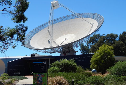 CSIRO Parkes Radio Telescope Visitor Centre - Redcliffe Tourism 0