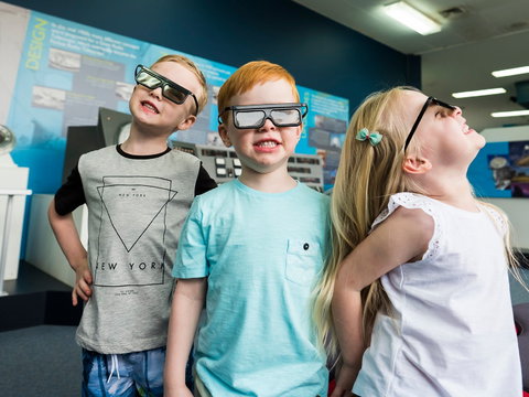 CSIRO Parkes Radio Telescope Visitor Centre - Redcliffe Tourism 2