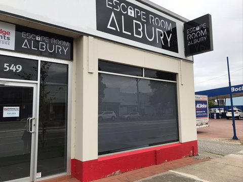 Escape Room Albury - Redcliffe Tourism 0