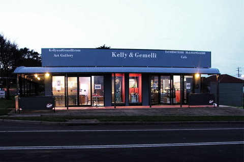 Kelly & Gemelli - Art And Design - Redcliffe Tourism 0