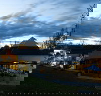 New England Regional Art Museum - Redcliffe Tourism