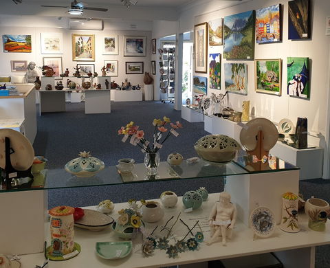 Port Stephens Community Arts Centre Gallery - Redcliffe Tourism 1