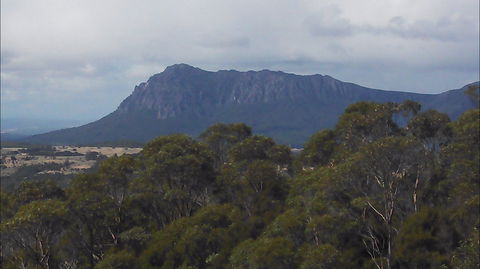 Bell Mountain - Redcliffe Tourism 0