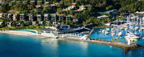 Hamilton Island Yacht Club - Redcliffe Tourism 0