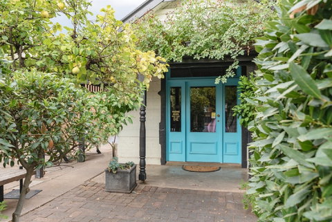 Hawkes General Store - Redcliffe Tourism 0