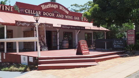 Heritage Estate Winery Cellar Door - Redcliffe Tourism 0