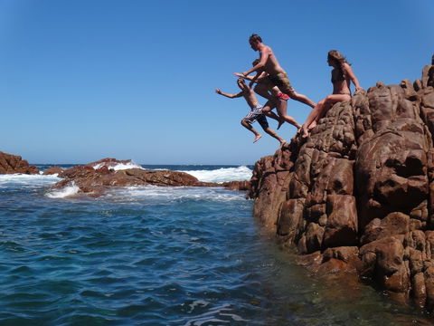 Hillocks Drive - Redcliffe Tourism 0