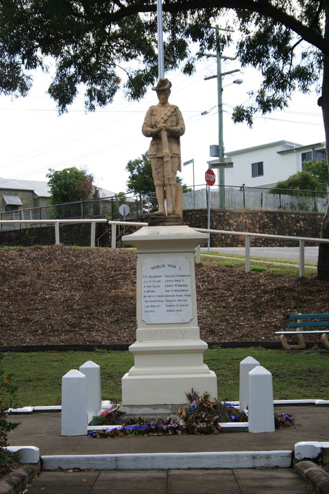 Manly War Memorial - Redcliffe Tourism 1