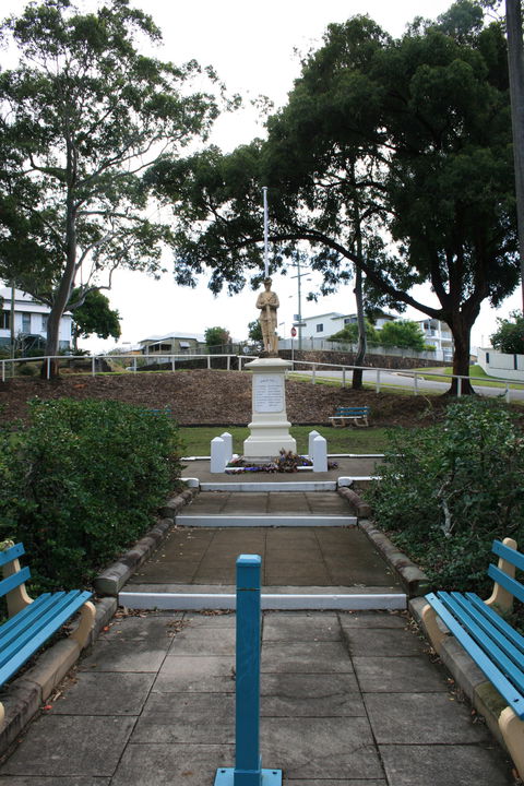 Manly War Memorial - Redcliffe Tourism 2