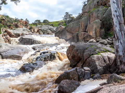 Mannum Waterfalls - Redcliffe Tourism 0