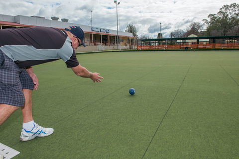 Benalla Bowls Club - Redcliffe Tourism 2