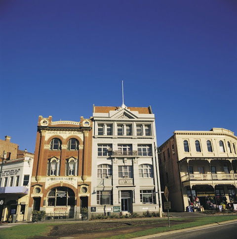 Goldfields - Redcliffe Tourism 2