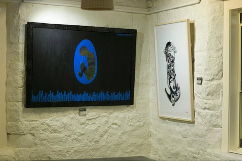 Matthew Gillett Gallery At Scarborough Hotel - Redcliffe Tourism 0