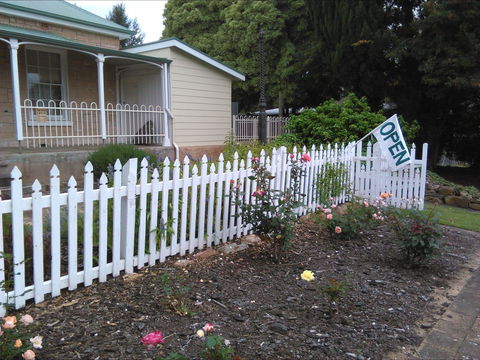 Mill Cottage Museum - Redcliffe Tourism 1