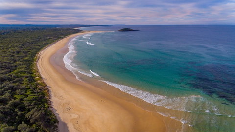 Tabourie Point Beach - Redcliffe Tourism 0