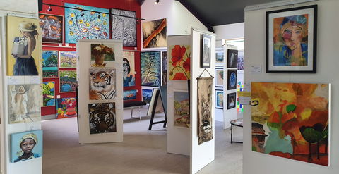 The Royal Queensland Art Society Inc. - Redcliffe Tourism 1