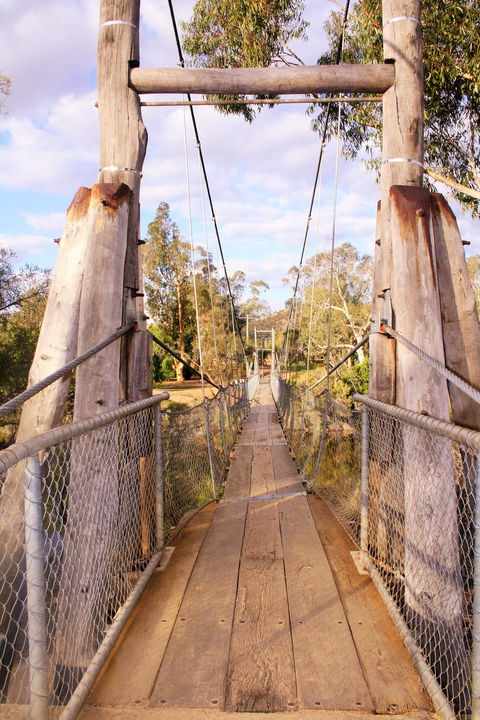 Avon River Walk Trail And Janet Millet Lane - Redcliffe Tourism 1