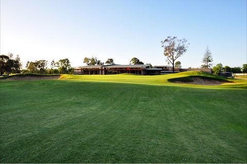 Ballarat Golf Club - Redcliffe Tourism 0