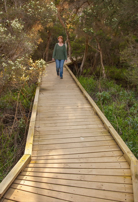 Balcombe Creek Estuary Boardwalk - Redcliffe Tourism 0