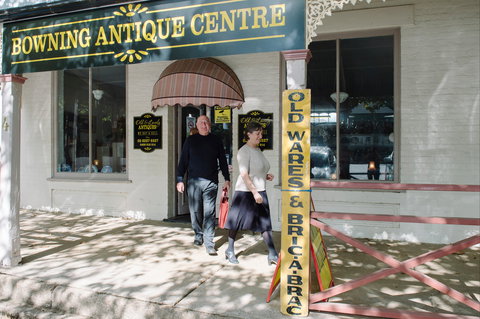 Bowning Antique Centre - Redcliffe Tourism 0