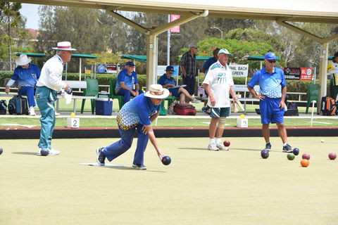Cleveland Sharks Bowls Club - Redcliffe Tourism 0