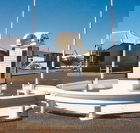 Cloncurry War Memorial - Redcliffe Tourism