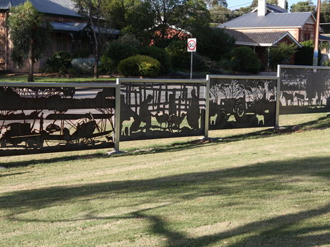 Farming; A Way Of Life - A Common Thread - Redcliffe Tourism 0