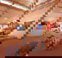 Gunyulgup Galleries - Redcliffe Tourism