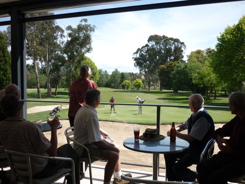 Queanbeyan Golf Club - Redcliffe Tourism 0