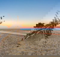 Red Beach - Redcliffe Tourism