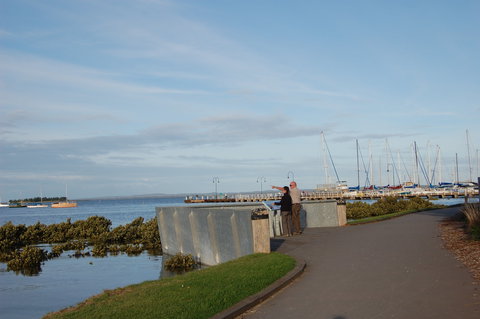 Western Port Bay Trail - Cycling - Redcliffe Tourism 0