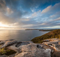 Arabanoo lookout at Dobroyd Head - Redcliffe Tourism