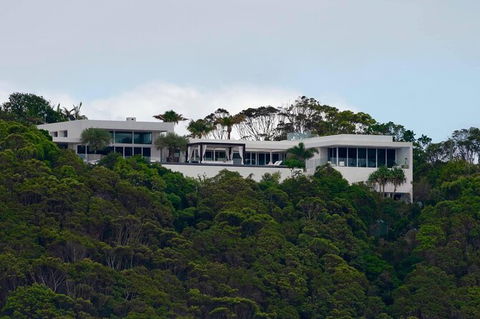 Julian Rocks Byron Bay Cruise - Redcliffe Tourism 19